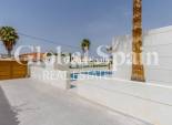 Wederverkoop - Villa -
TORREVIEJA - Torreta Florida