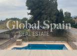 Resale - VILLA -
ELCHE - Costa Blanca