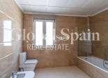Wederverkoop - Villa -
TORREVIEJA - Aguas nuevas 2