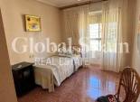 Wiederverkauf - WOHNUNG -
BENIDORM - Levante