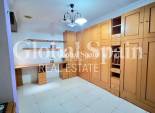 Resale - APARTMENT -
TORREVIEJA - Center