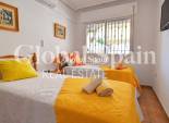 Resale - HOUSE -
Orihuela Costa - La Zenia
