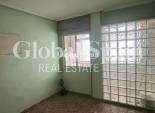 Resale - APARTMENT -
ORIHUELA - Zona Centro