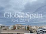 Odsprzedaż - PENTHOUSE -
TORREVIEJA - 