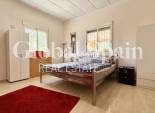 Wederverkoop - HUIS -
DOLORES - Costa Blanca