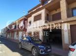 Resale - HOUSE -
ROLDÁN - Inland