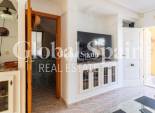 Resale - HOUSE -
ORIHUELA COSTA - La Regia