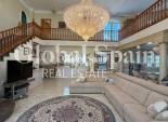 Venta - VILLA -
ROJALES - La Fiesta