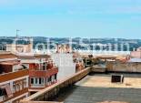 Wiederverkauf - WOHNUNG -
TORREVIEJA - Center