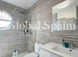 Resale - HOUSE -
ORIHUELA COSTA - VILLAMARTÍN