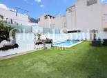 Revente - VILLA -
TORREVIEJA - Aguas Nuevas
