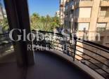 Venta - APARTAMENTO -
TORREVIEJA - Puerto