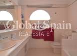 Resale - VILLA -
TORREVIEJA - Costa Blanca