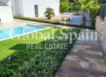 Revente - VILLA -
LAS COLINAS GOLF RESORT - Costa Blanca