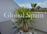 Resale - HOUSE -
ORIHUELA COSTA - Lomas de Cabo Roig