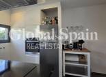 Resale - VILLA -
ORIHUELA COSTA - VILLAMARTÍN