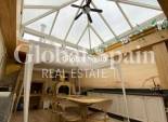 Odsprzedaż - PENTHOUSE -
TORREVIEJA - 
