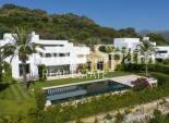 Nieuwbouw - VILLA -
CASARES - Pedregales