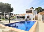 Resale - VILLA -
ORIHUELA COSTA - Costa Blanca