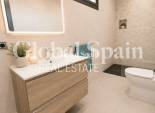 Venta - VILLA -
MAR MENOR GOLF RESORT - Inland