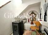 Resale - VILLA -
VILLAMARTÍN - Costa Blanca