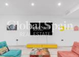 Wiederverkauf - VILLA -
ORIHUELA COSTA - Lomas de Cabo Roig