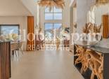 Resale - VILLA -
ALICANTE - Cabo de las Huertas
