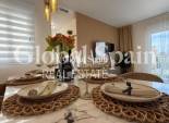 Wederverkoop - APPARTEMENT -
TORREVIEJA - Torrevieja