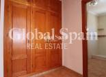 Wederverkoop - VILLA -
San Miguel de Salinas - Lake View Mansions