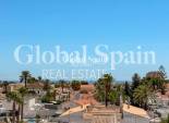 Odsprzedaż - MIESZKANIE -
TORREVIEJA - 