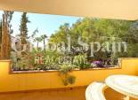 Wederverkoop - APPARTEMENT -
ORIHUELA COSTA - Costa Blanca