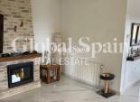 Resale - VILLA -
ALMORADÍ