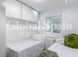 Wederverkoop - APPARTEMENT -
TORREVIEJA - Torretas