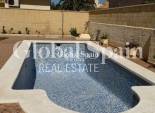 Wederverkoop - VILLA -
PLAYA FLAMENCA - Costa Blanca