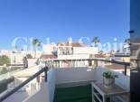 Revente - APPARTEMENT -
TORREVIEJA - Los Frutales