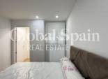 Wederverkoop - APPARTEMENT -
TORREVIEJA - Estacion de autobuses
