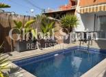 Resale - HOUSE -
TORREVIEJA - Los Frutales