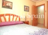 Wederverkoop - APPARTEMENT -
TORREVIEJA - Las Piscinas Naturales