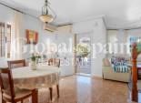 Resale - VILLA -
GUARDAMAR DEL SEGURA
