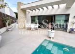Revente - VILLA -
SAN MIGUEL DE SALINAS - Costa Blanca