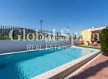Wederverkoop - VILLA -
ORIHUELA - Orihuela Ciudad