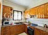 Odsprzedaż - WILLA  -
TORREVIEJA - 