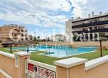 Resale - APARTMENT -
ORIHUELA COSTA - VILLAMARTÍN