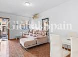 Resale - House -
TORREVIEJA - La Siesta