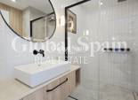 Wiederverkauf - VILLA -
ORIHUELA COSTA - CABO ROIG