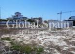 Resale - LAND -
LA MARINA - Costa Blanca