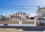 Resale - VILLA -
TORREVIEJA - Costa Blanca