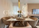Wederverkoop - APPARTEMENT -
TORREVIEJA - Torrevieja