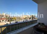 Revente - APPARTEMENT -
TORREVIEJA - Punta Prima