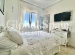 Resale - VILLA -
VILLAMARTÍN - Costa Blanca
